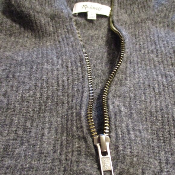 Madewell Woman Medium Gray Zip Front Warm Outdoors Long Sleeve Sweater - Picture 3 of 10